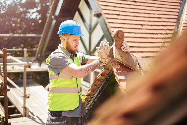 Best Roof Maintenance Services  in Suncoast Estates, FL